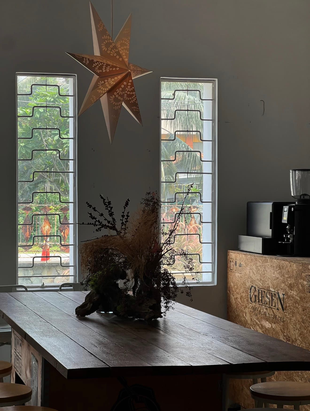 Ghostbird Coffee Company, Seputeh